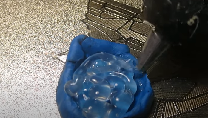 Взлом автомата с игрушками